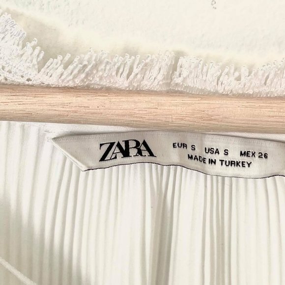 Zara White Blouse - Picture 3 of 3